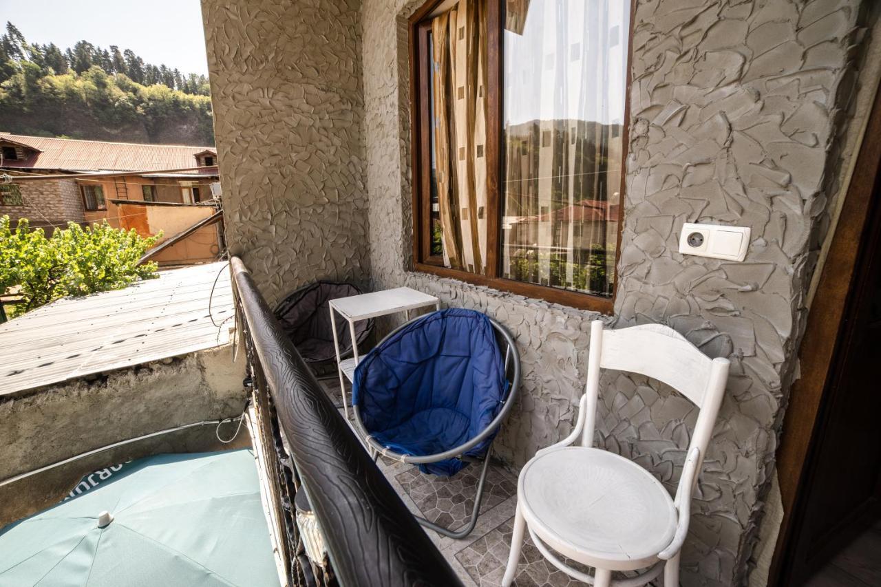 Happy Pandasn12 Hotel Borjomi Exterior photo